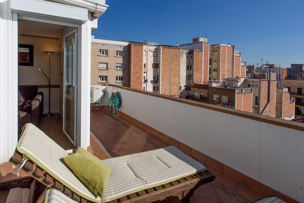 Gaudi Views Apartment Barcelona Exterior foto